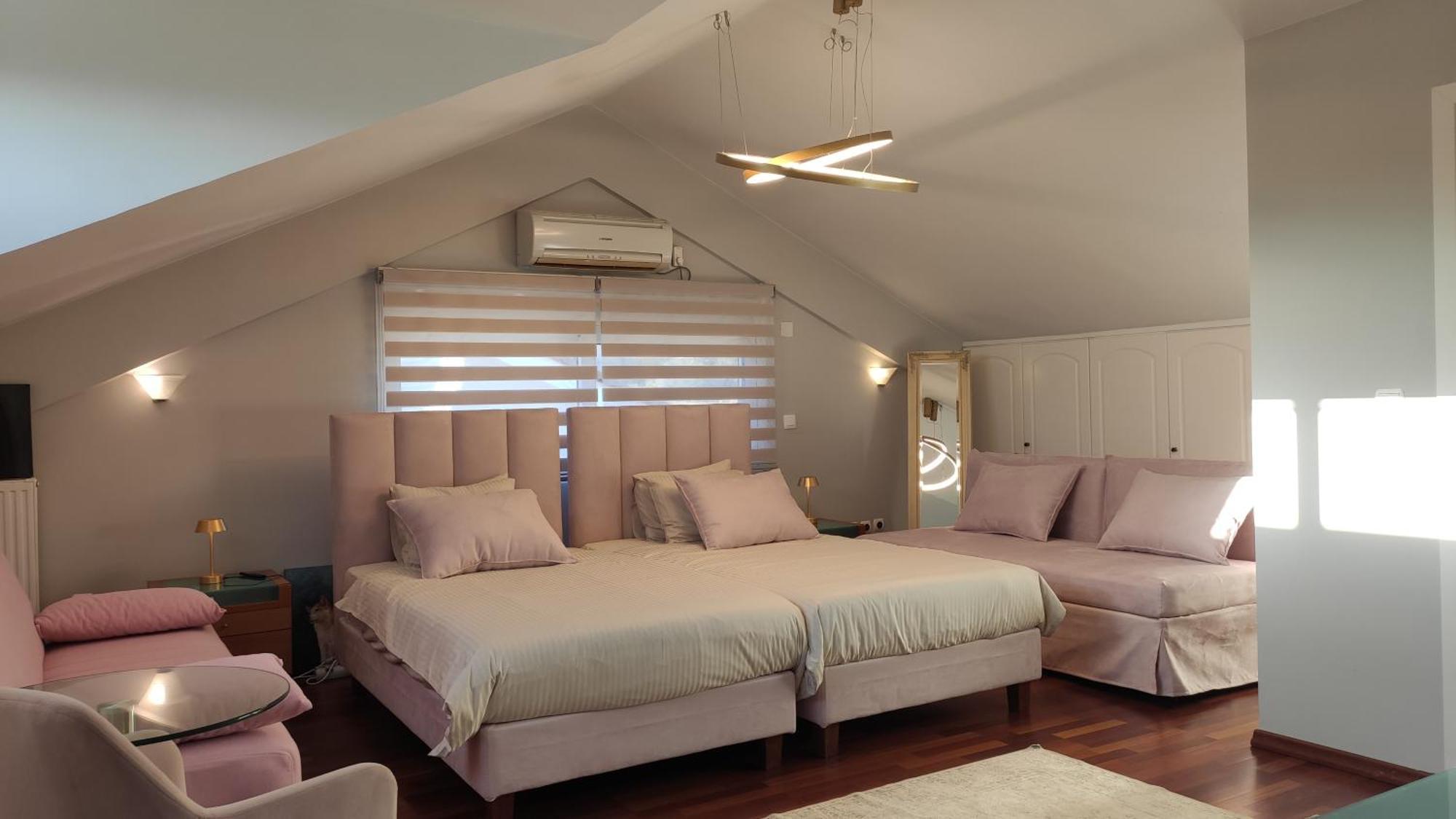 Beautiful Maisonette With A View To The Mountains And The Sea Agia Marina  Exteriér fotografie